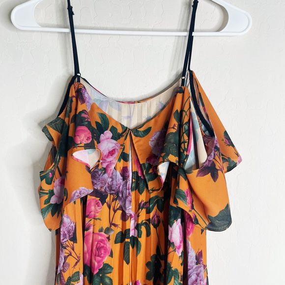 Delfi Elsa Floral Mini Dress - Picture 6 of 8
